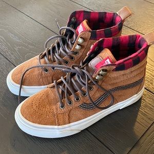 Vans hightops brown and flannel